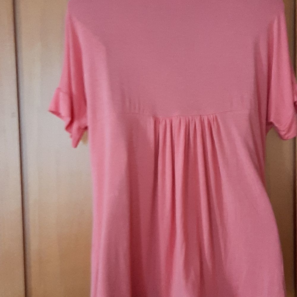 Azulesā0range topĀ with back gather - Picture 4 of 10